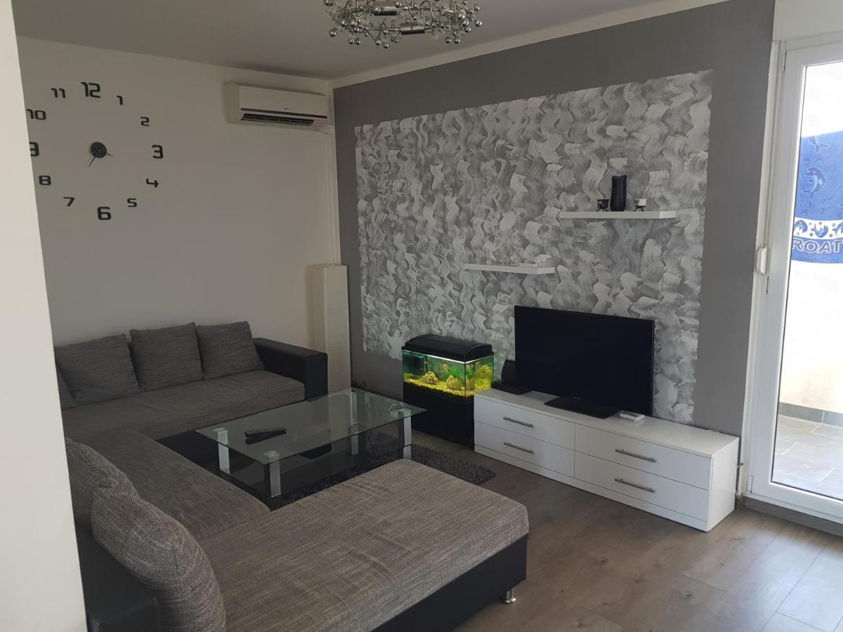 Apartman Duzel Appartement Split Buitenkant foto